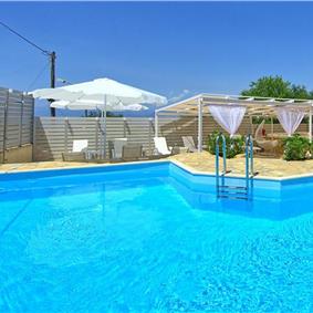 5 bedroom villa with pool & seaview, Perithia, sleeps 10